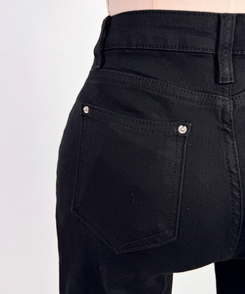 ローライズ骨盤パッドブーツカットパンツ