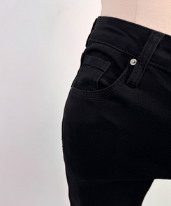 ローライズ骨盤パッドブーツカットパンツ