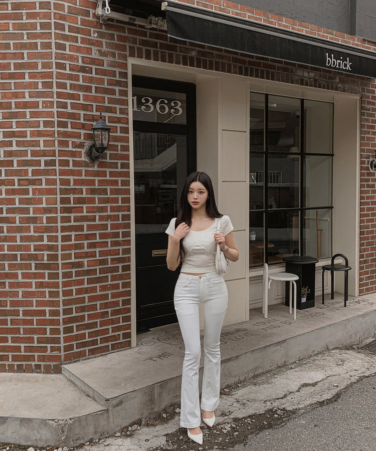 ローライズ骨盤パッドブーツカットパンツ WHITE