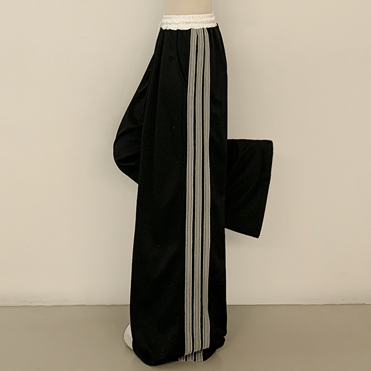 レースラインワイドトレーニングパンツ BLACK