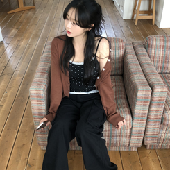 [캡내장!라인잡아주는!]도트 땡땡이 날씬여리핏 슬립 캡 레이스 쫀쫀 끈나시 2color 블랙