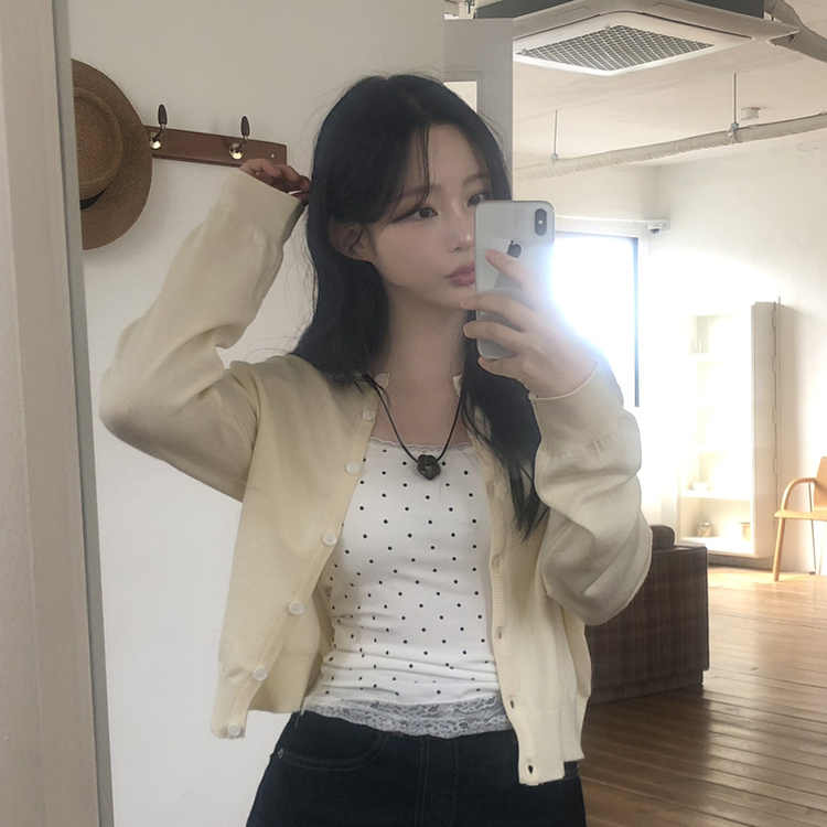 [캡내장!라인잡아주는!]도트 땡땡이 날씬여리핏 슬립 캡 레이스 쫀쫀 끈나시 2color 화이트