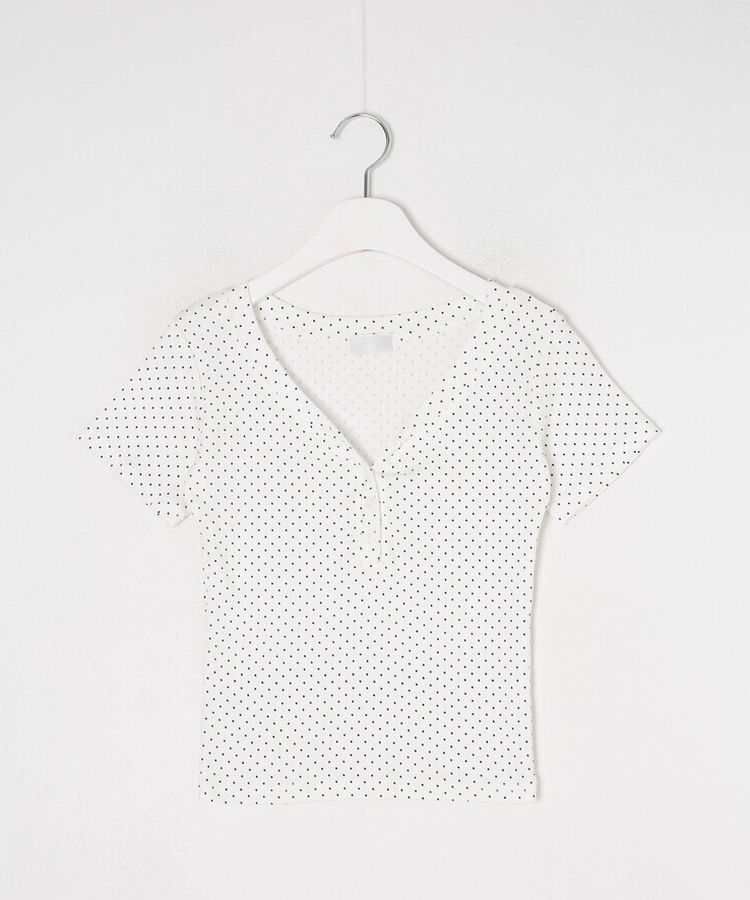 ドットボタンTシャツ