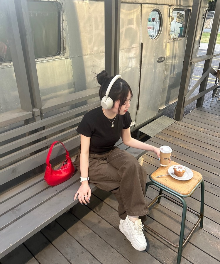 【単独商品/超特価】-3kg 細見えスリムフィット半袖 Tシャツ BLACK