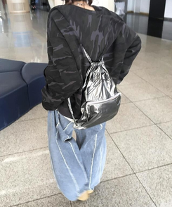 バックバッグ・スクールバッグ レタリンググロッシーバッグ SILVER