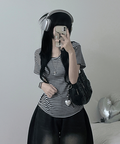 ストライプラウンド半袖Tシャツ BLACK