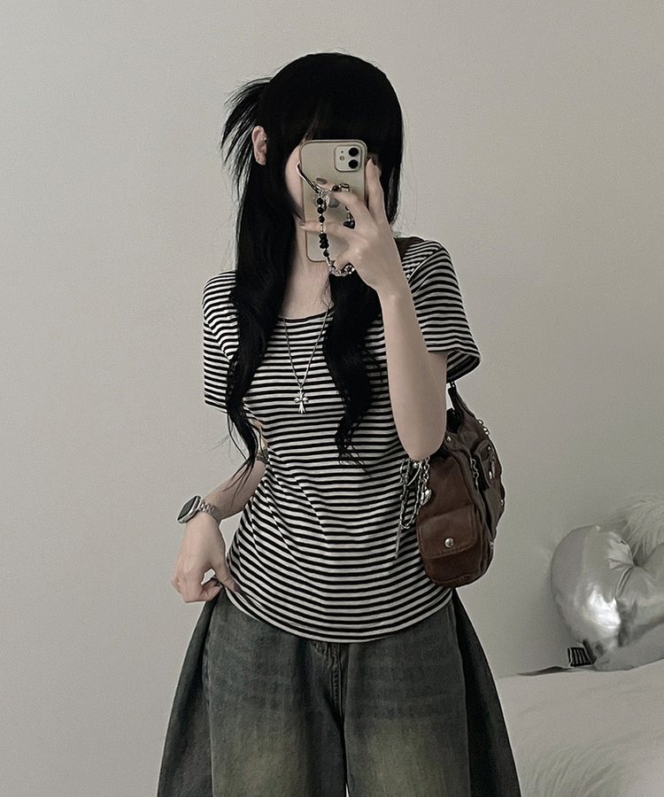 ストライプラウンド半袖Tシャツ DEEP BROWN