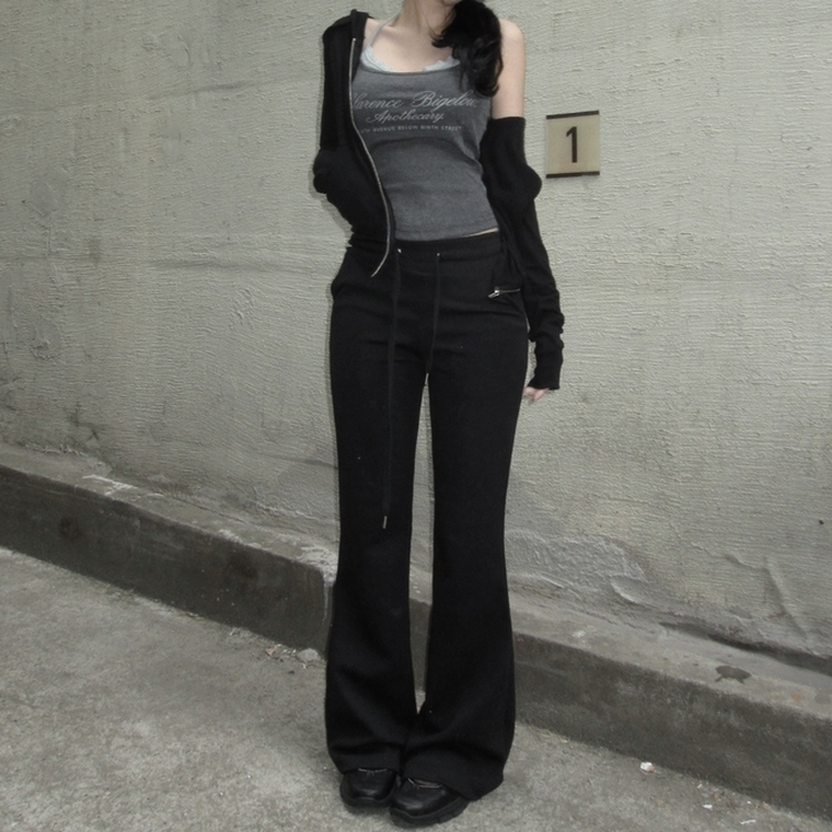 【カップ付き】レタリングレースホールターキャミソール CHARCOAL