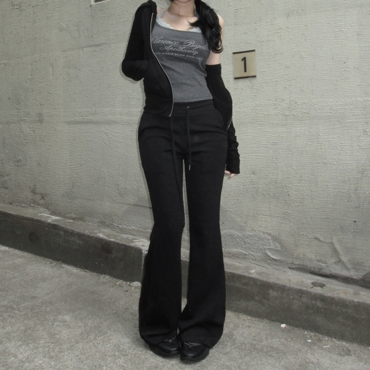 【カップ付き】レタリングレースホールターキャミソール CHARCOAL