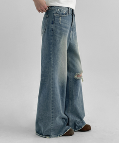 デニム ダメージワイドブーツカットデニムパンツ LIGHT BLUE