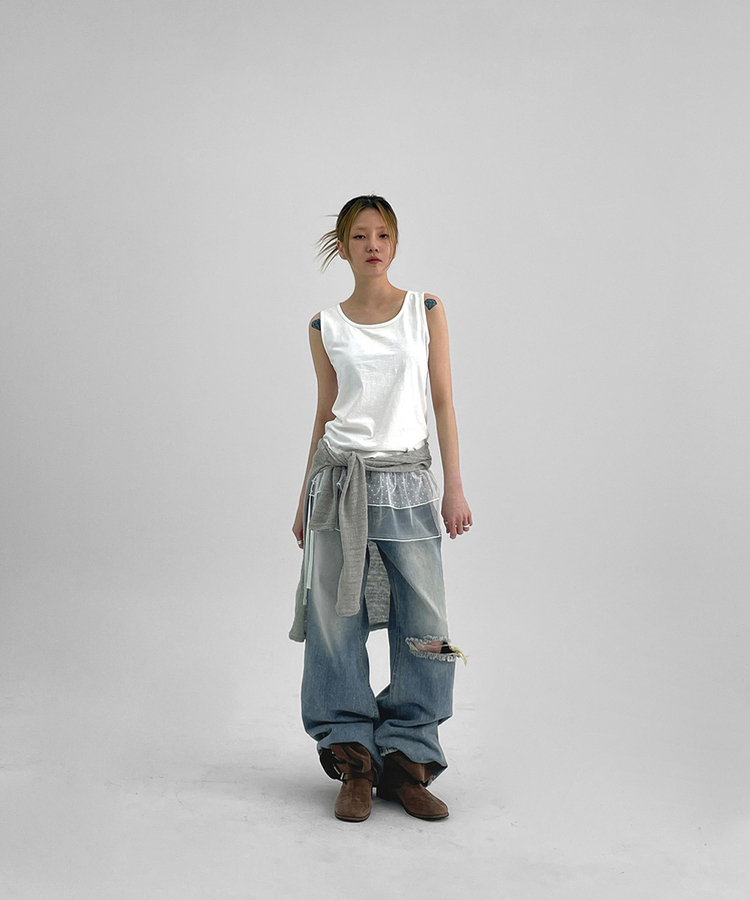 ダメージワイドブーツカットデニムパンツ LIGHT BLUE