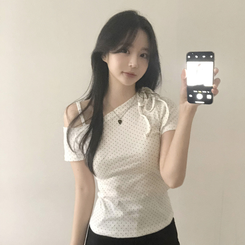[핏보장!러블리]도트 땡땡이 원 오프숄더 어깨끈 리본 초커끈 반팔티 3color 아이보리