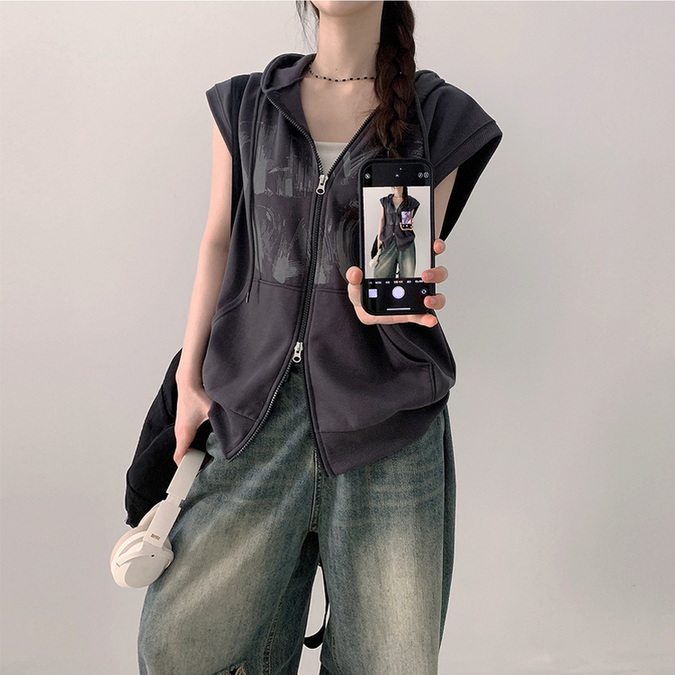 プリンティングフードジップアップベスト CHARCOAL