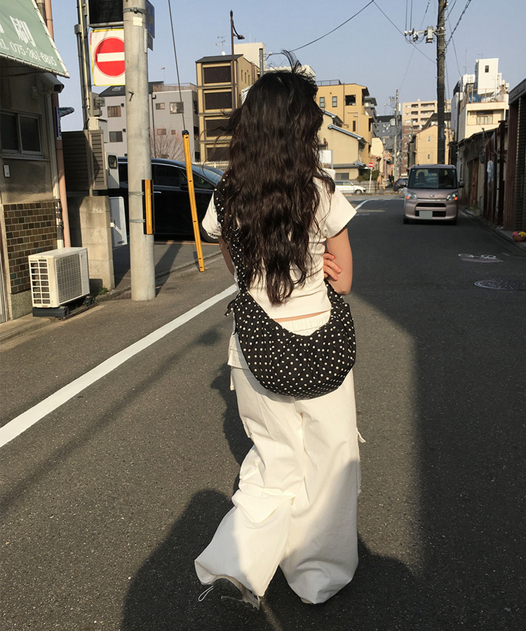 ドットシャーリングショルダーバッグ BLACK