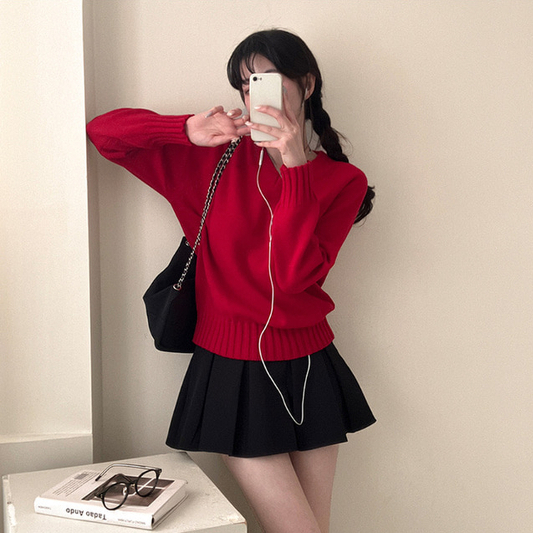 메이 시보리 브이넥 루즈핏 니트 레드