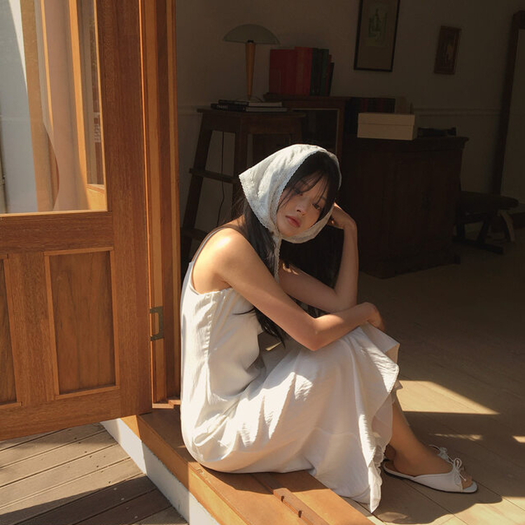 レースフラワー三角ボンネットスカーフ IVORY