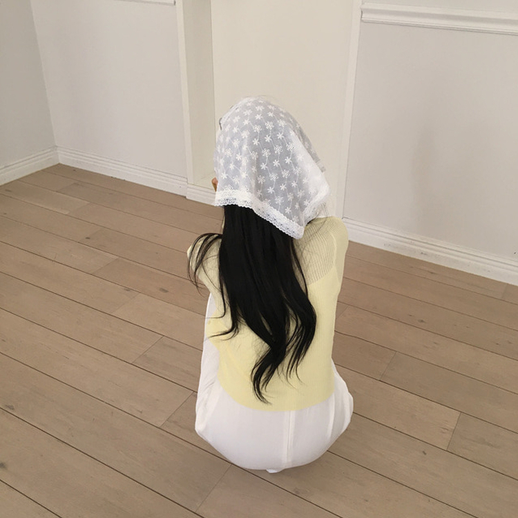 レースフラワー三角ボンネットスカーフ IVORY