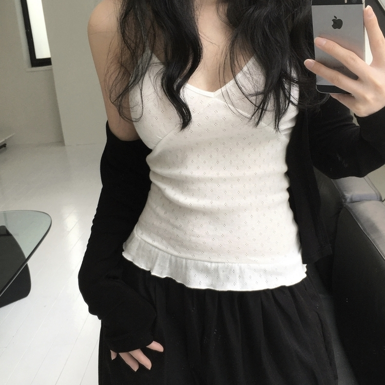 パンチングフリルキャミソール WHITE