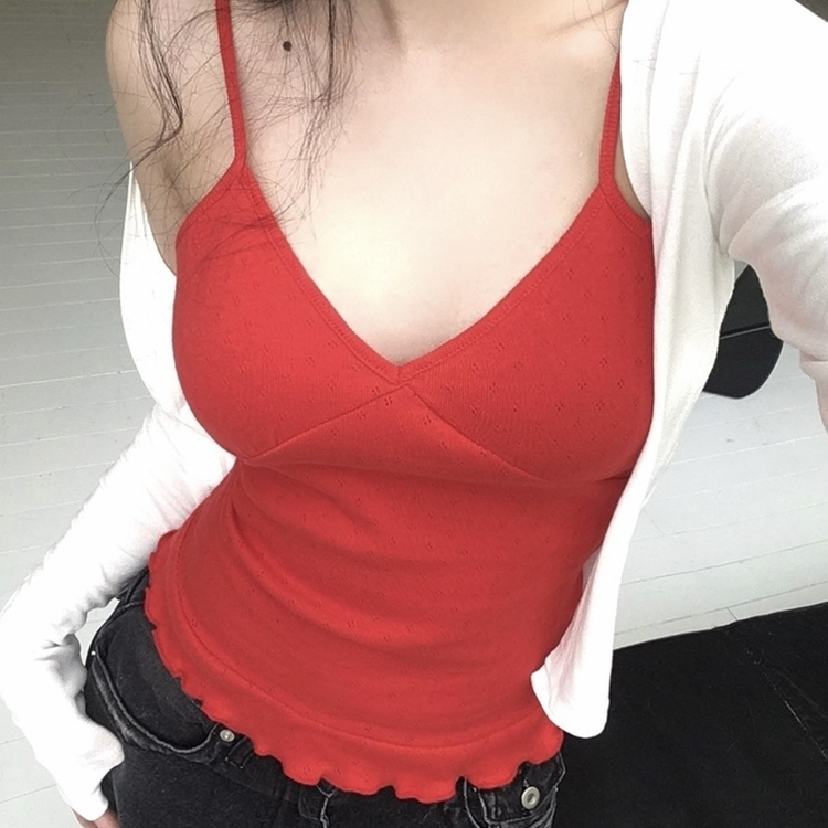 パンチングフリルキャミソール RED