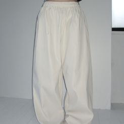 コットンパンツ ヒップポケットピンタックワイドパンツ(6color) CREAM IVORY