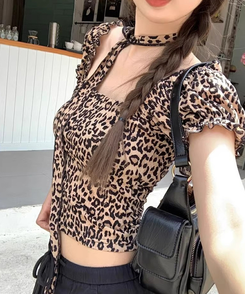 半袖Tシャツ 【タイ付き】レオパードクロップ半袖Tシャツ BROWN