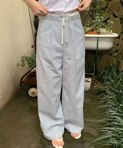コットンパンツ リネンストライプピンタックワイドパンツ LIGHT BLUE