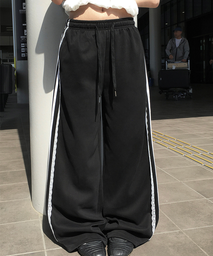 レースライントラックラインワイドパンツ BLACK
