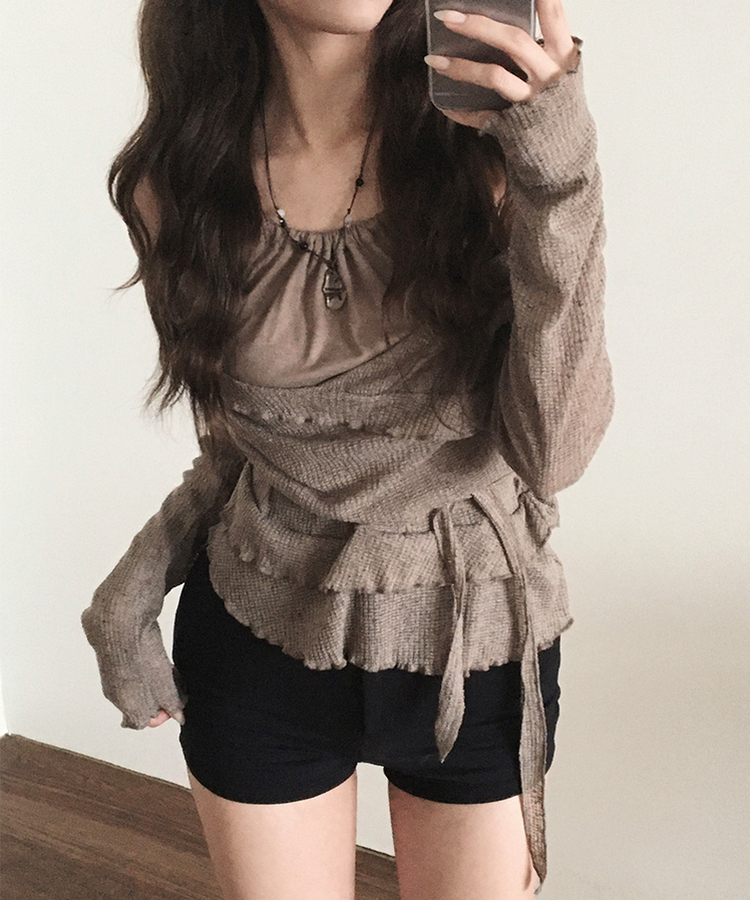 ホルターレイヤードフリルアンバランスニット DEEP BEIGE