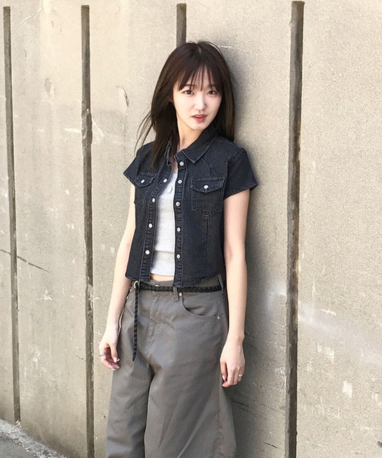 スリットデニムクロップ半袖シャツ BLACK