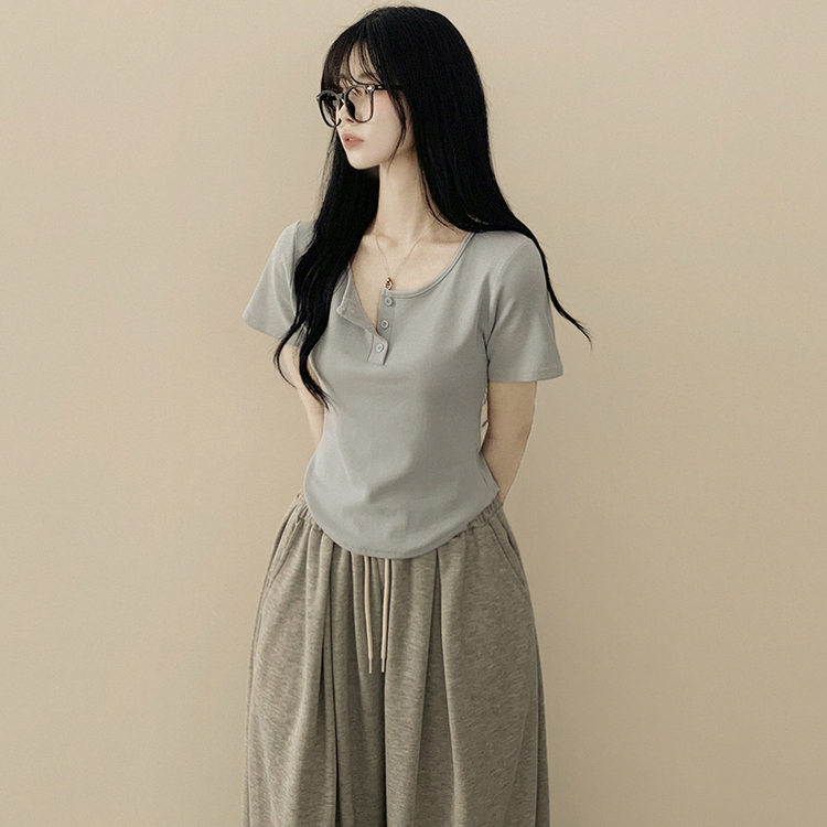 [인생여리핏] 썸머 버튼 라운드넥 슬림핏 크롭 여름 밑단굴림 반팔티셔츠 소라