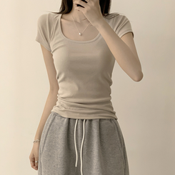 半袖Tシャツ セミクロップ半袖Tシャツ(6color) BEIGE