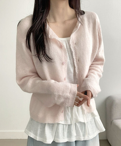 [파스텔무드/여리여리] 포케 라운드넥 프릴 버튼 파스텔톤 세미크롭 레이어드 가디건 연핑크