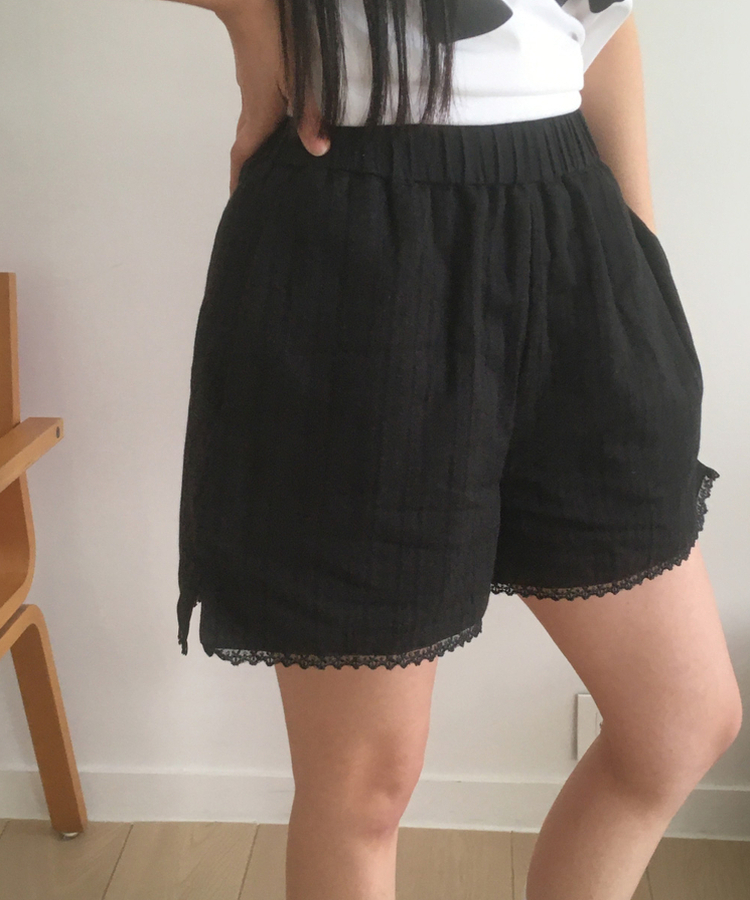 パンチングレースショートパンツ BLACK