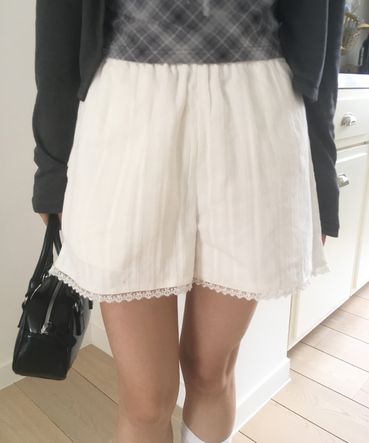 パンチングレースショートパンツ WHITE