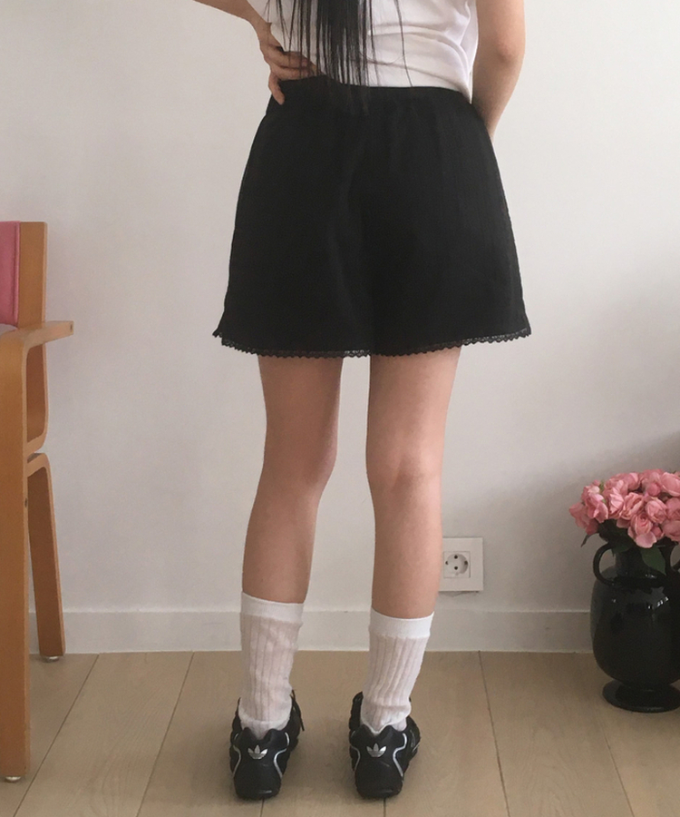 パンチングレースショートパンツ BLACK