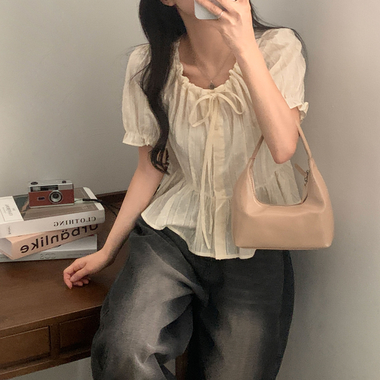 リボンパンチングドット半袖ブラウス BEIGE