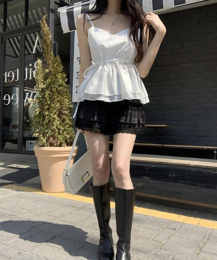 レースショートパンツ BLACK