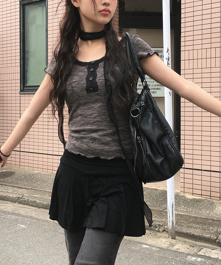 【マフラー付き】レースボタン半袖Tシャツ CHARCOAL