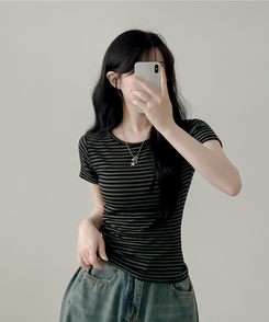 ウェーブストライプ半袖Tシャツ CHARCOAL