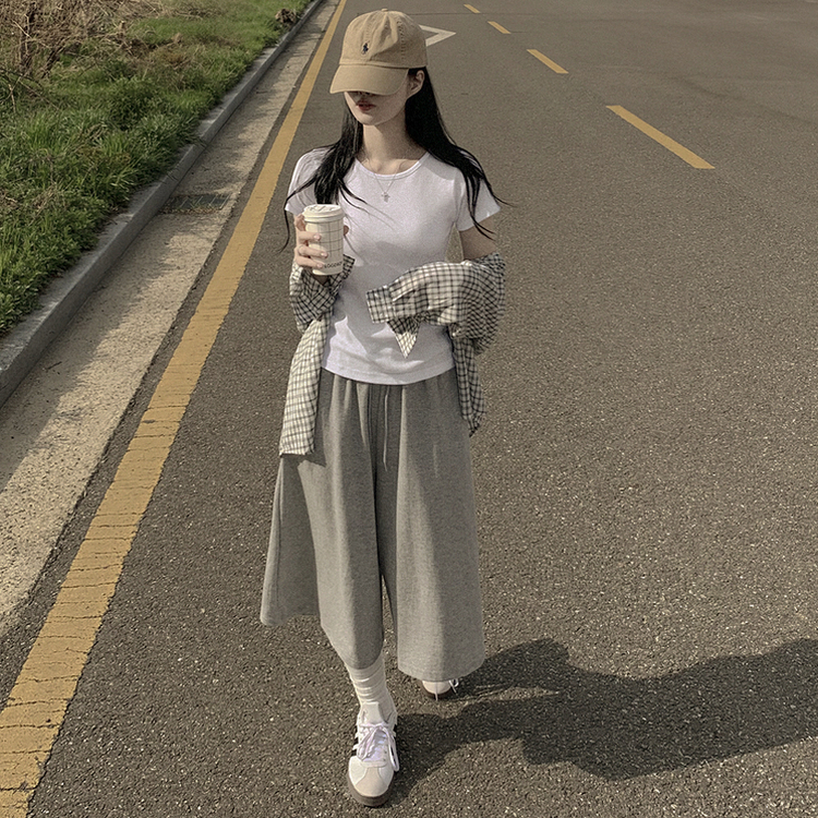 퀄좋은 여름 레이어드 무지 라운드 유넥 세미크롭 슬림핏 코튼 반팔티셔츠 아이보리