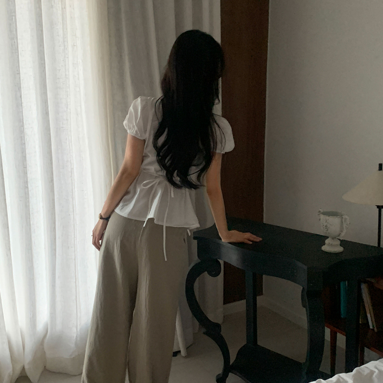 リボンシャーリングパフ半袖ブラウス IVORY