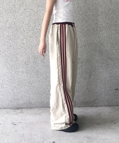 バイカラーラインナイロントレーニングワイドパンツ BEIGE