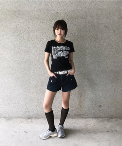 半袖Tシャツ レタリングセミクロップ半袖Tシャツ BLACK