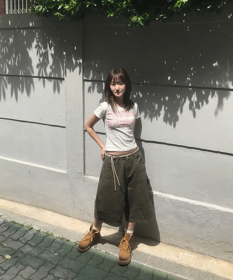 レタリングセミクロップ半袖Tシャツ MERANGE WHITE