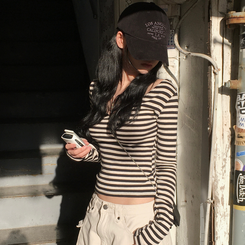 バックレスストラップ長袖Tシャツ BLACK