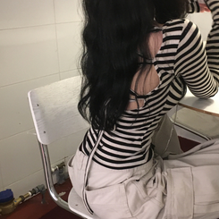 バックレスストラップ長袖Tシャツ BLACK
