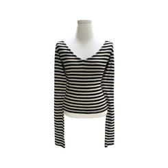 バックレスストラップ長袖Tシャツ