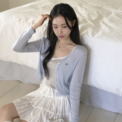 [하트펀칭]레이스 하트 펀칭 리본 탑 나시 슬리브리스 4color 오트밀