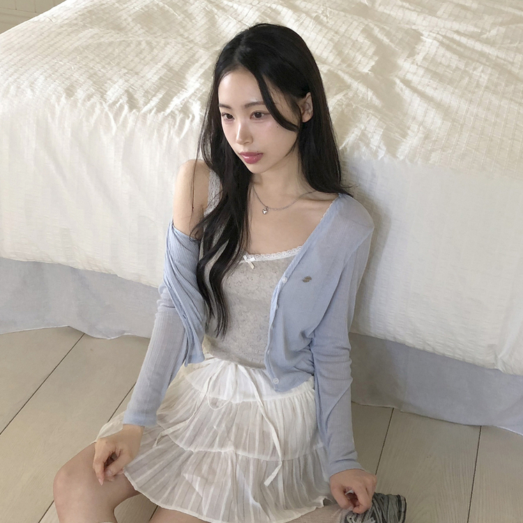 [하트펀칭]레이스 하트 펀칭 리본 탑 나시 슬리브리스 4color 오트밀