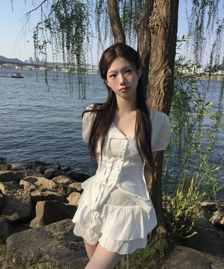 パンチングストラップブラウス IVORY